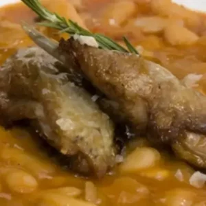 JUDIAS CON LIEBRE LATA CATEDRAL CAZA